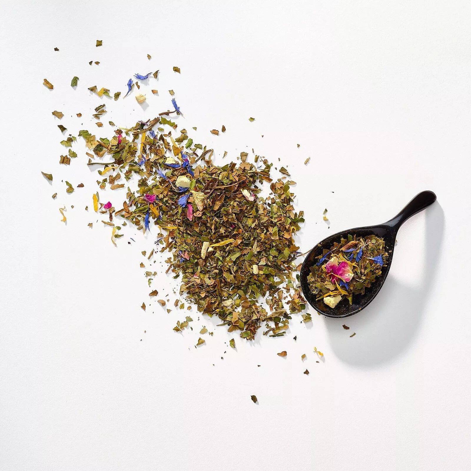 Winter white tea no. 24 in organic tea bags