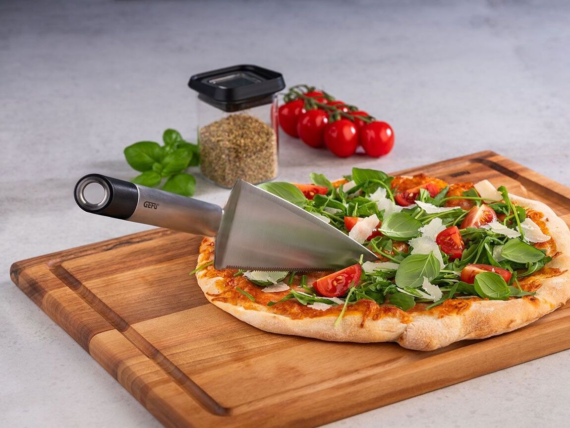 Cake server with serrated blade - Primeline