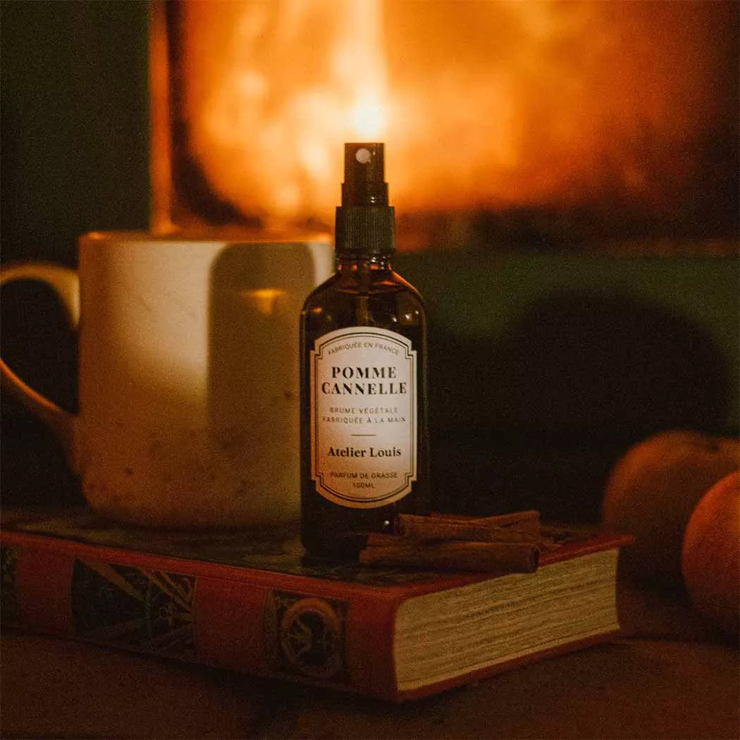 Apple and cinnamon plant mist