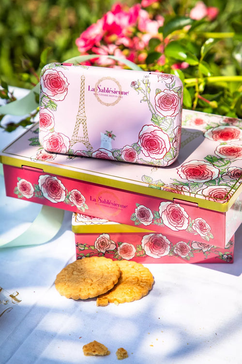 Salted butter caramel shortbread cookies - mini metal box A morning in Paris