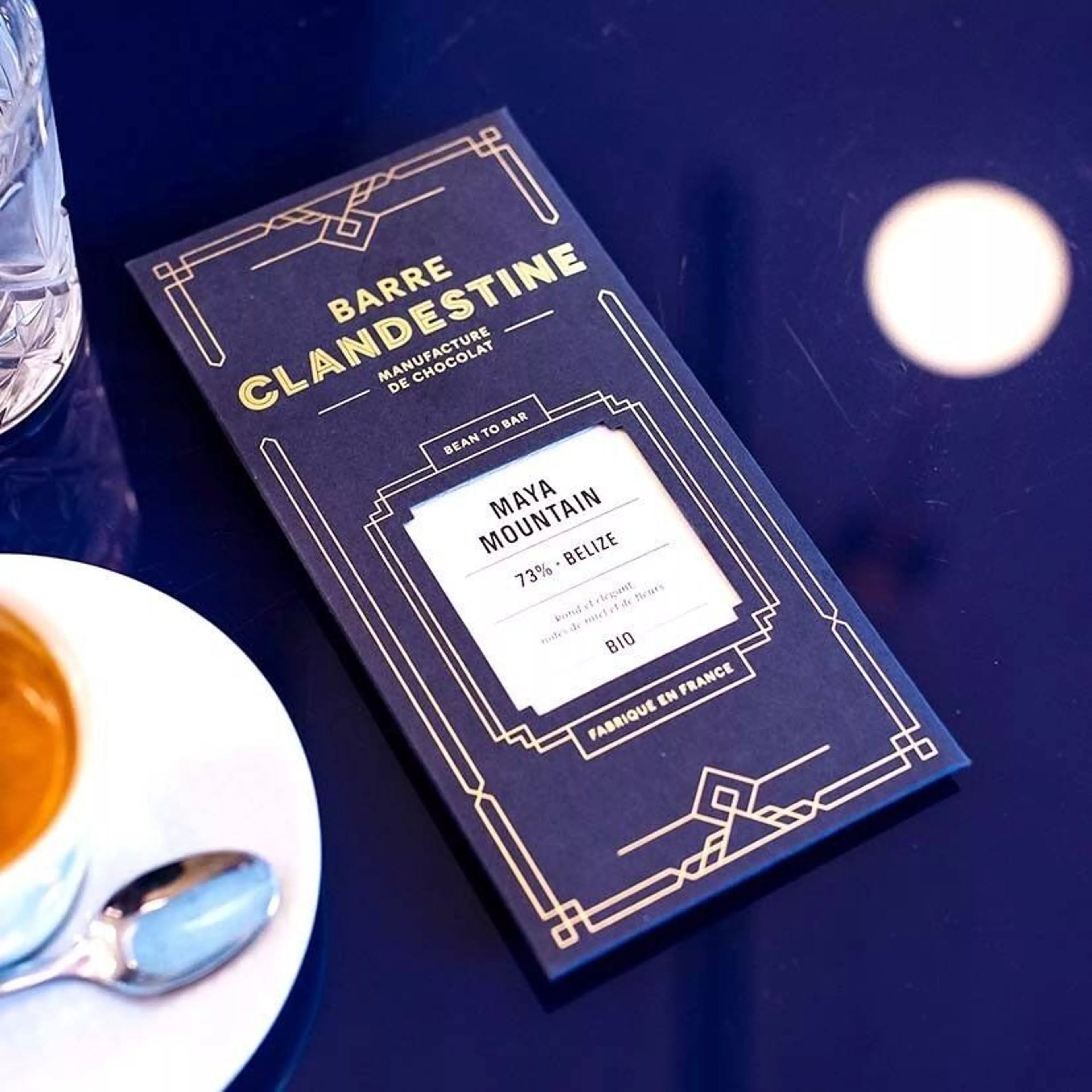 Tablette de chocolat noir 73% Maya Mountain Bélize - bean to bar