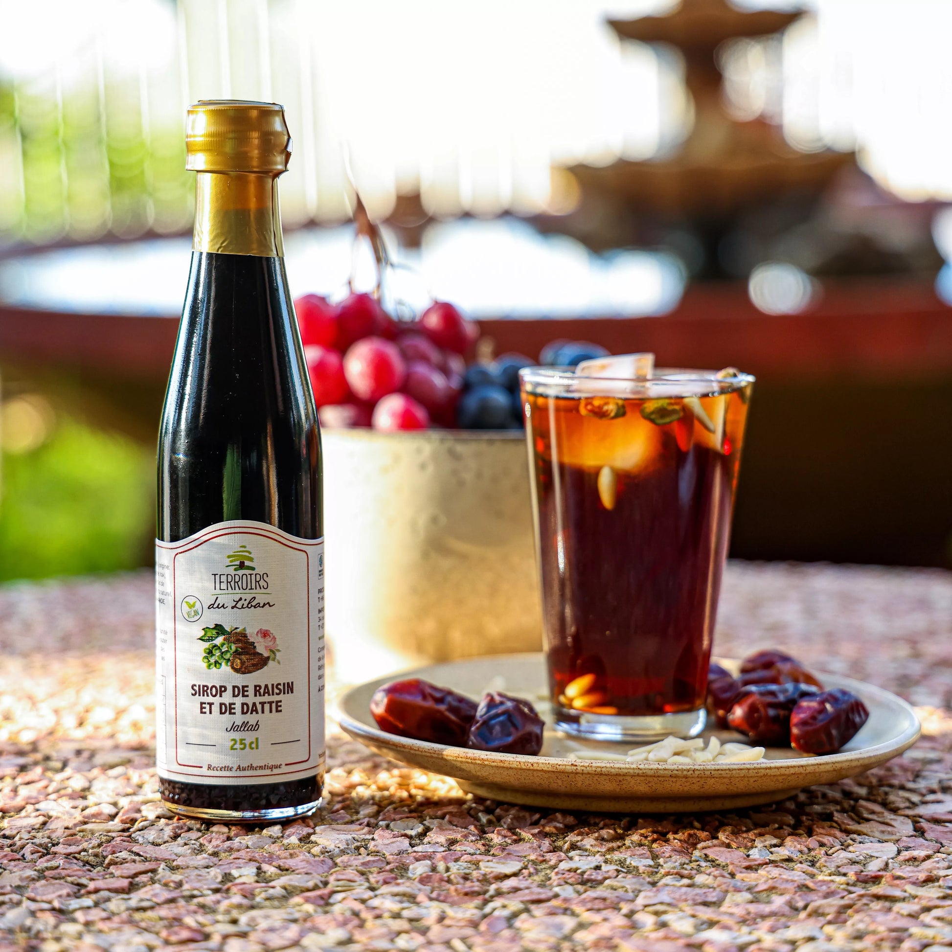 Sirop de raisin et de dattes