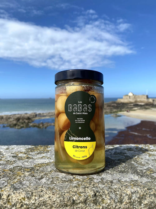 Babas balls with limoncello and Corsican lemons