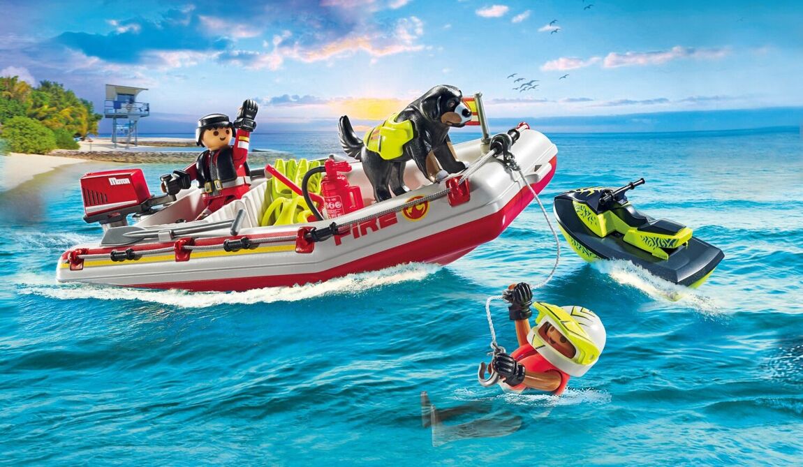 Bateau pompiers et scooter des mers