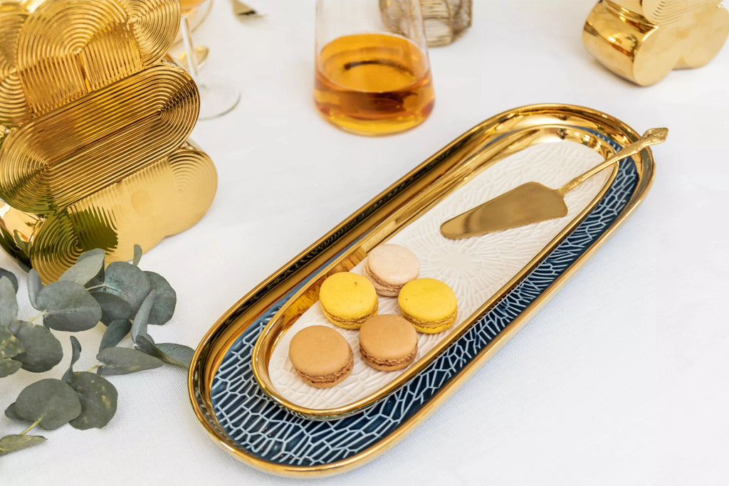 Plateau bleu et doré