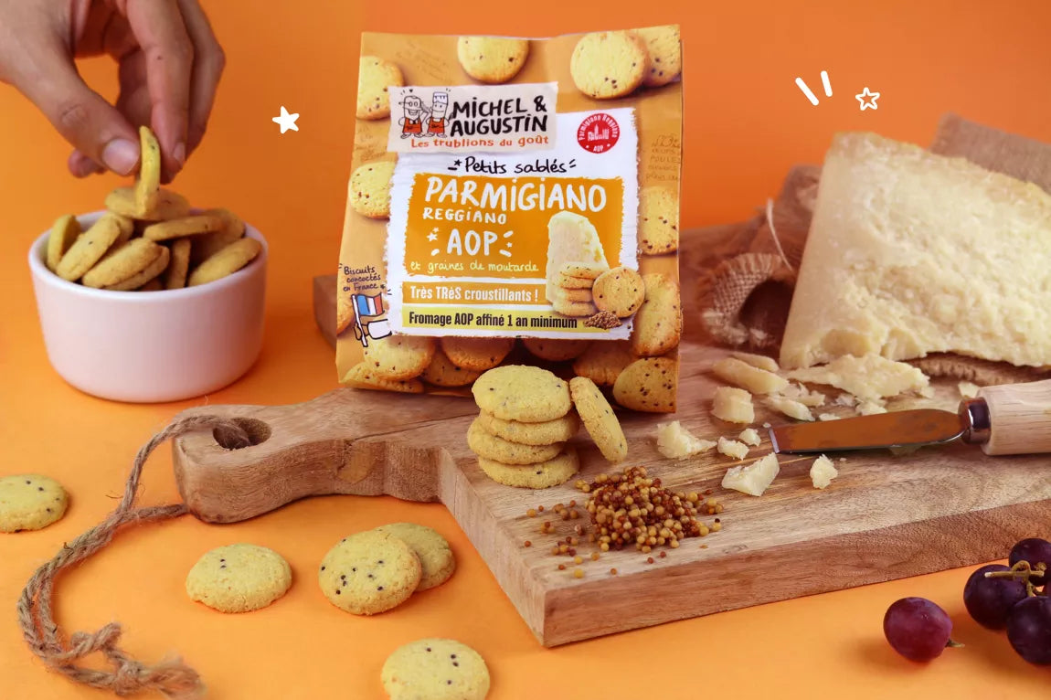 Small Parmigiano aperitif shortbreads