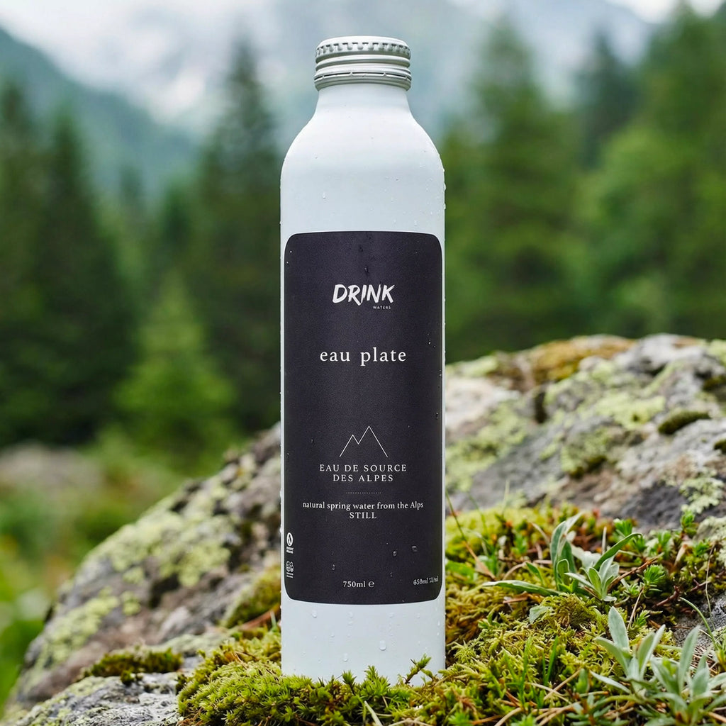 Eau de source naturelle des Alpes plate premium