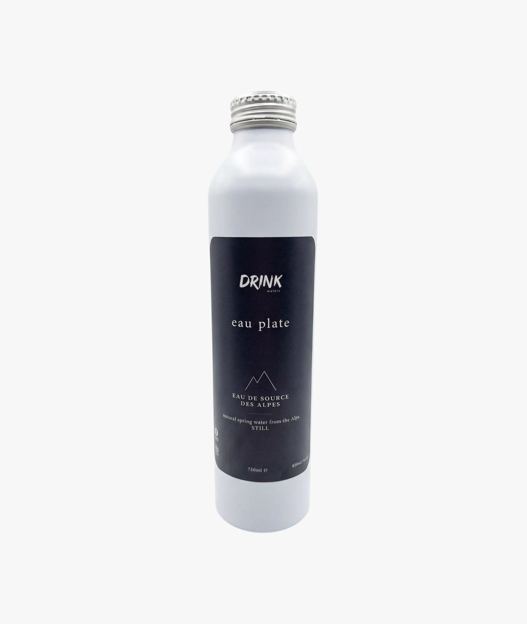 Eau de source naturelle des Alpes plate premium